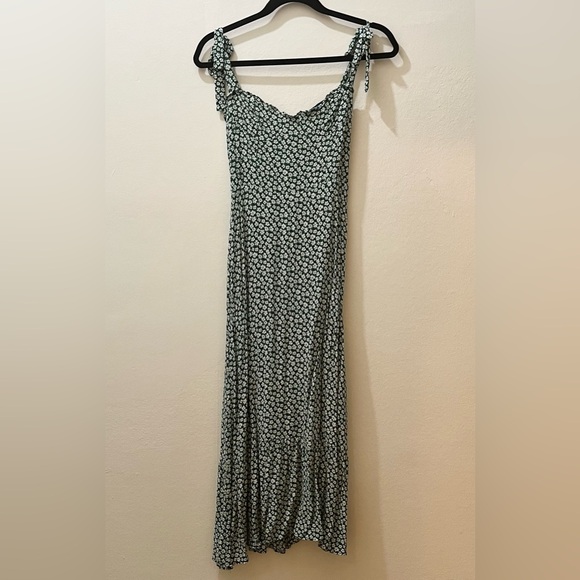 Reformation Nikita Dress in Venezuela Size 6